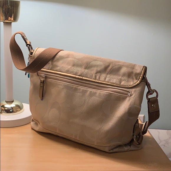 Coach Kyra Satchel Cross body bag beige authentic - Picture 3 of 4